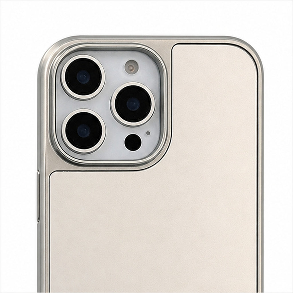 Silver-Edge Mirror Case for iPhone, close-up detail