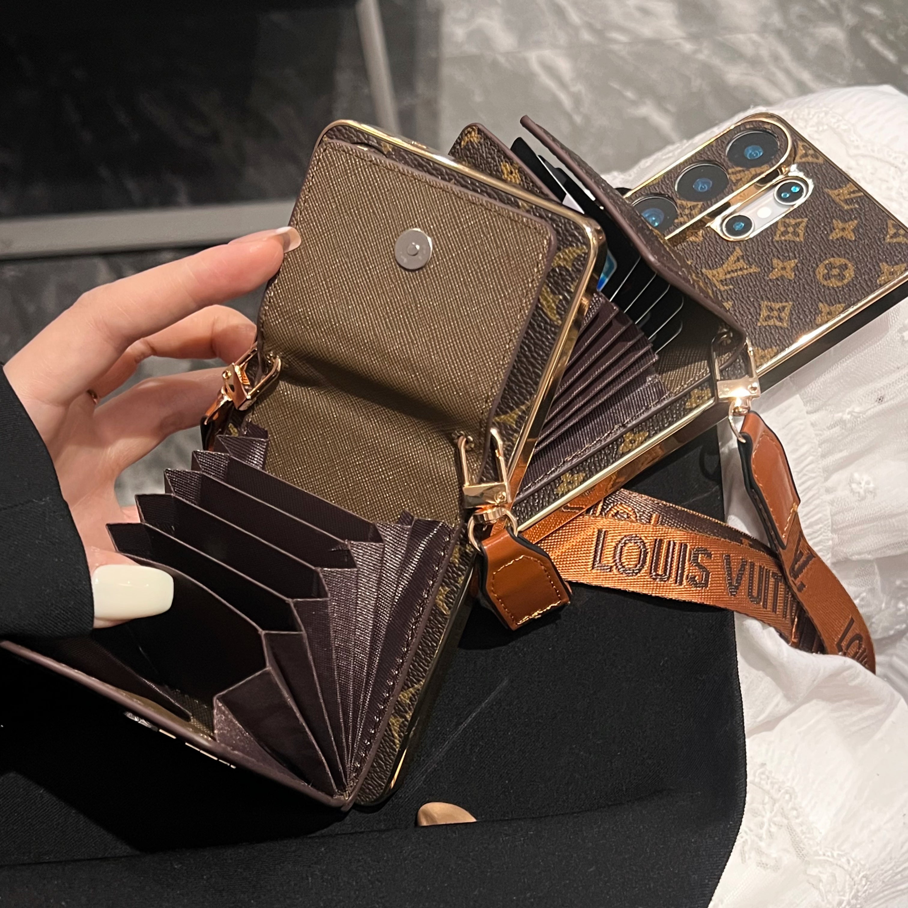 Luxury Advanced Leather Samsung Phone Case with Wallet and Strap.
