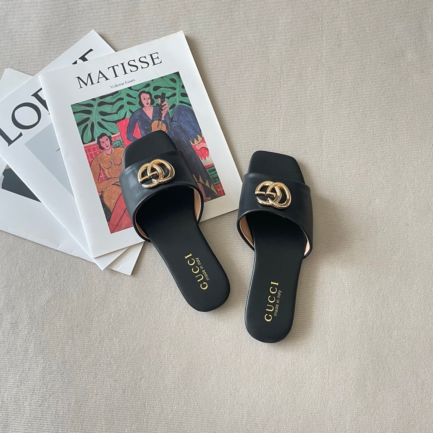 Trendy metal-ring square-toe flat slides