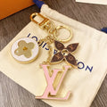 V key chain-713